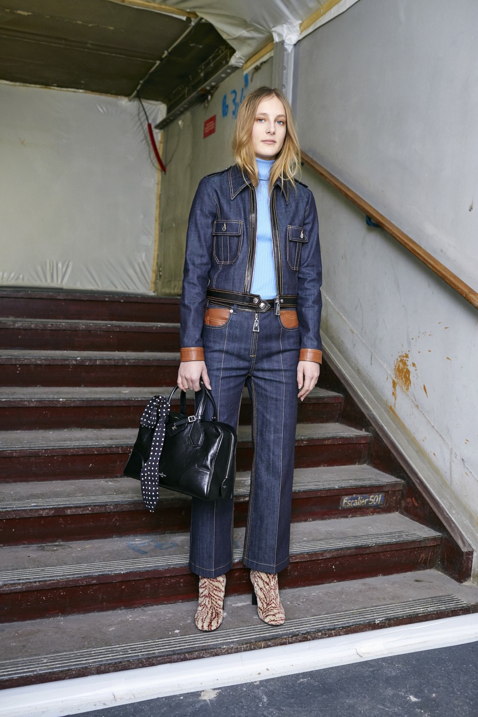 2883494d1423013471-louis-vuitton-pre-fall-2015-a-louis-vuitton-1366-07