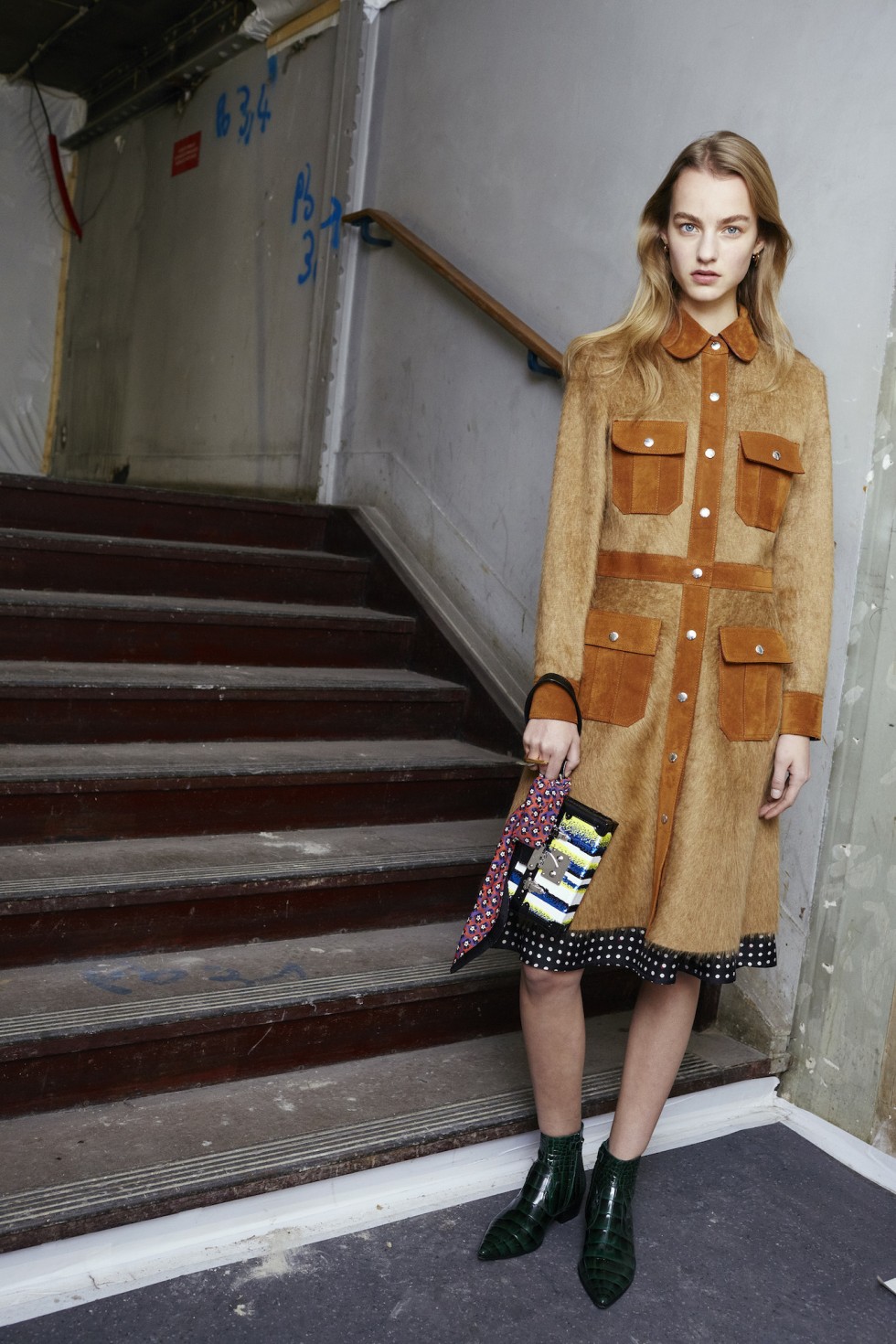 2883502d1423013707-louis-vuitton-pre-fall-2015-a-louis-vuitton-1366-14