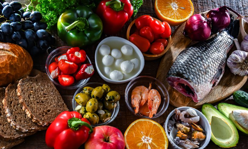 Nuove scoperte: la dieta mediterranea aumenta significativamente la durata della vita delle donne