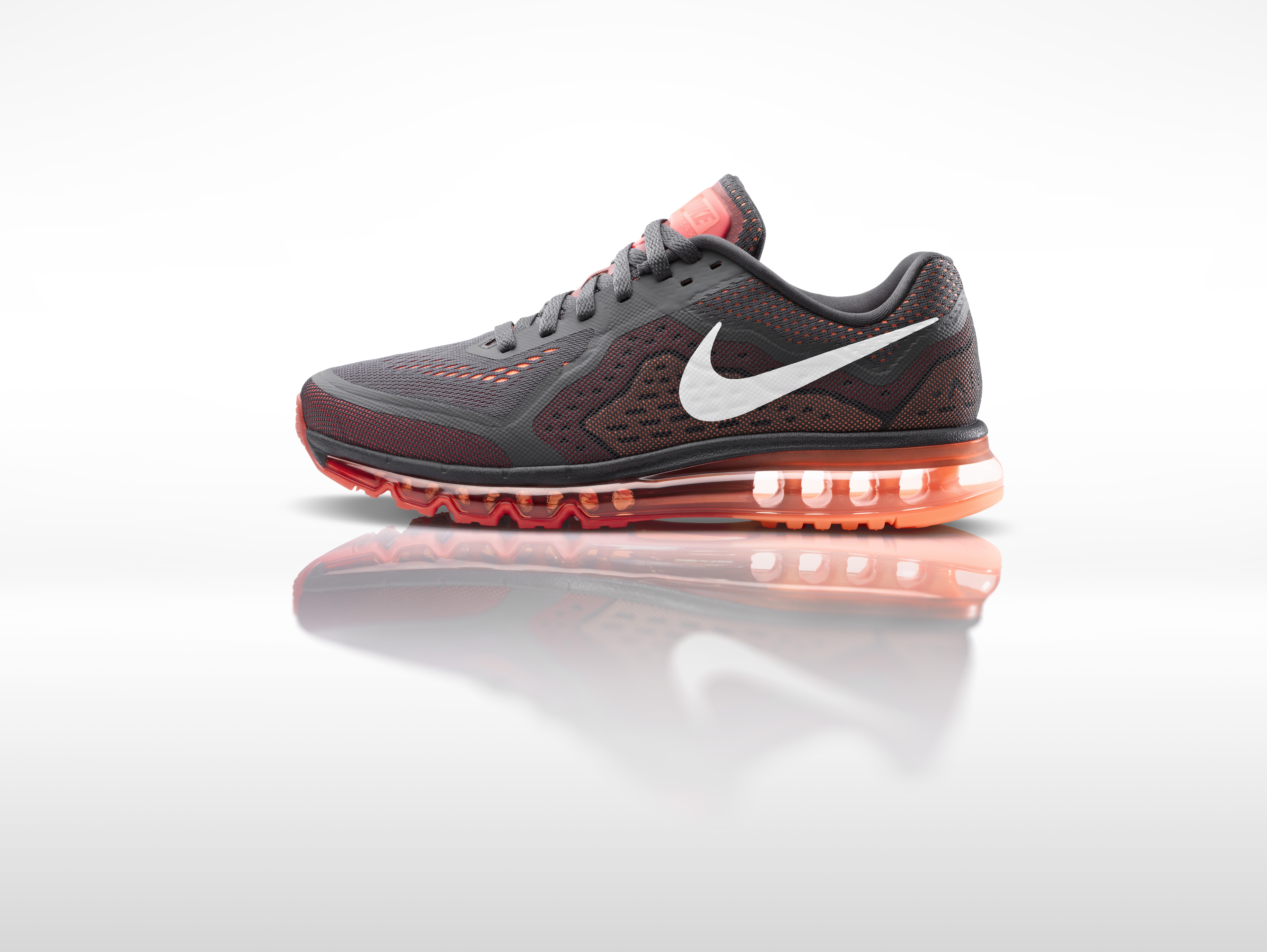 Nike_Air_Max_2014_mens_profile_original