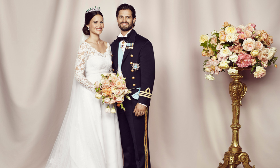Här är de nya bröllopsbilderna på Carl-Philip och Sofia