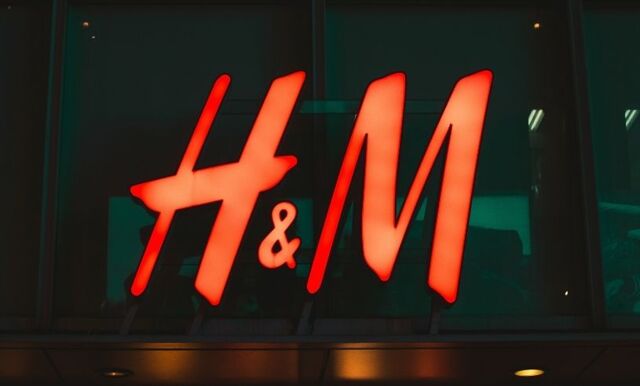 H&M stänger flaggskeppsbutik på Champs-Elysées i Paris