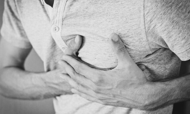 Varningstecken för hjärtinfarkt – symtomen du inte hört talas om förut