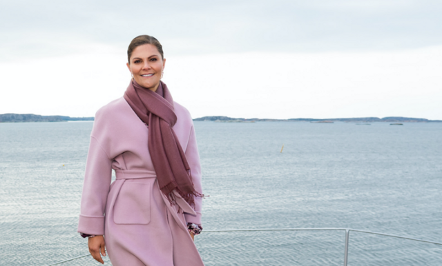 Se när Kronprinsessan Victoria vandrar genom Sverige