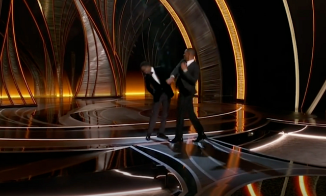 Oscarsgalan 2022 – Will Smith slog till Chris Rock efter skämt om frun Jada Pinkett Smith