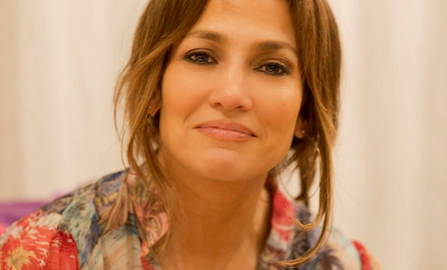Jennifer Lopez avslöjar detaljer om förlovningen med Ben Affleck
