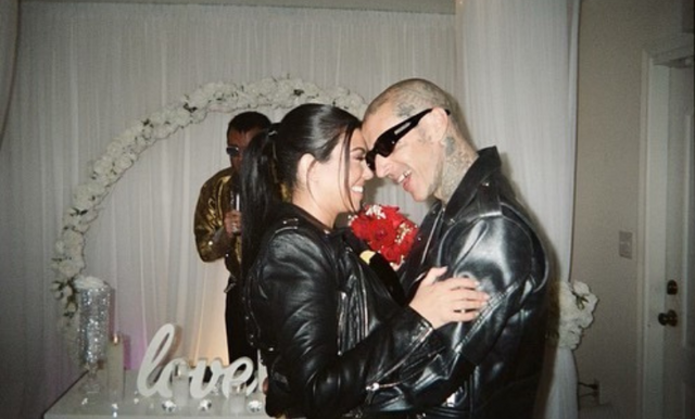 Kourtney Kardashian och Travis Barker gifte sig i hemlighet i Las Vegas