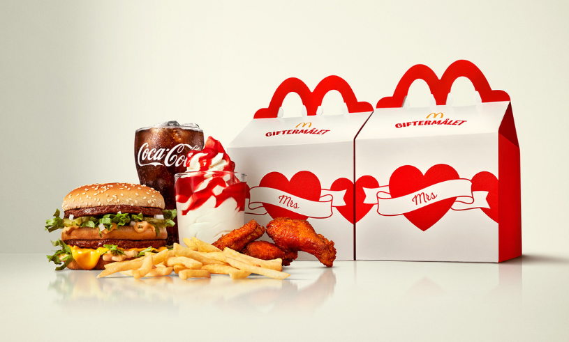 Gift dig på McDonald’s i sommar – burgerlig vigsel