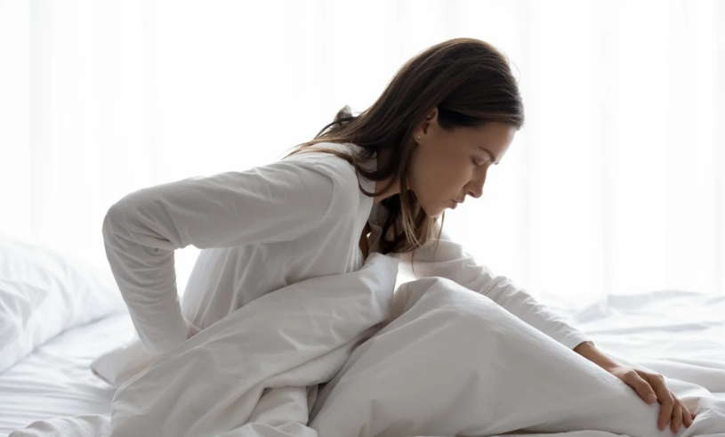 5 tips som bättrar sömnen under mens