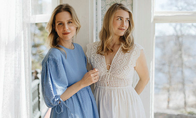 Lindex släpper ny kollektion med Sofia Wood och Elsa Billgren – tidlösa och lättstylade sommarplagg