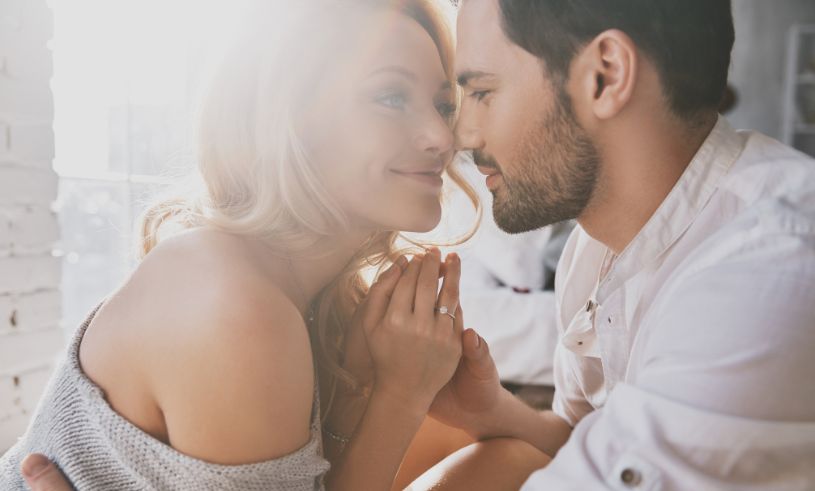 10 tecken på att intimiteten i er relation håller på att dö