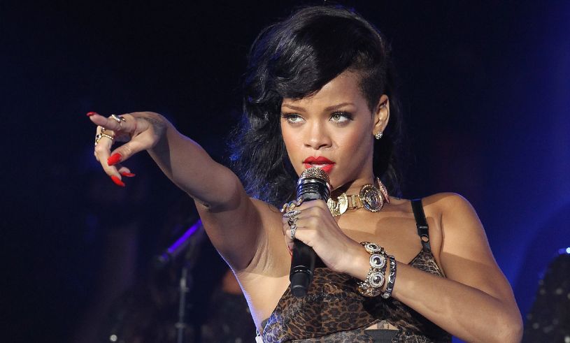 Rihanna gör comeback, enligt uppgifter