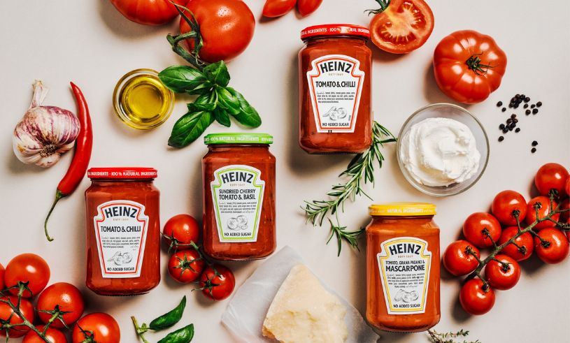 Heinz lanserar nya pastasåser – recept på salsicciaköttbullar i tomatsås
