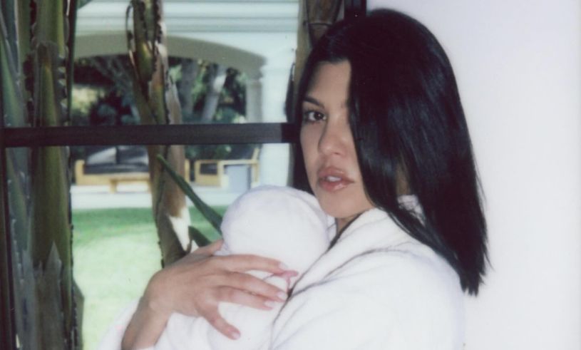 Kourtney Kardashians ovanliga huskur: dricker sin egen bröstmjölk
