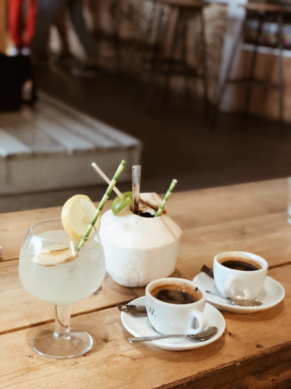 HOTSPOT: Coffee & coconuts