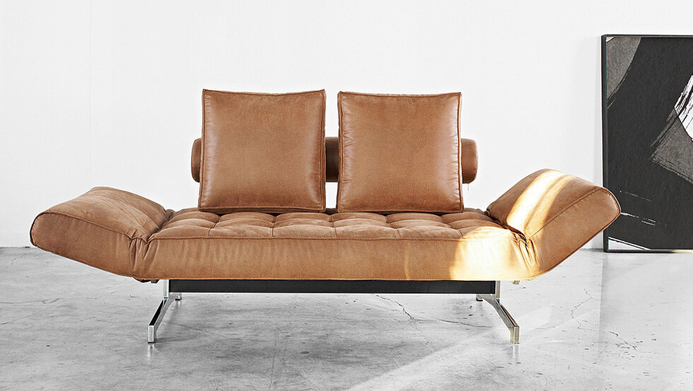 ISTYLE_2014___page_49_01___GHIA_sofa___Brown_Faunal_Leather_Look_01_551___Relax_position