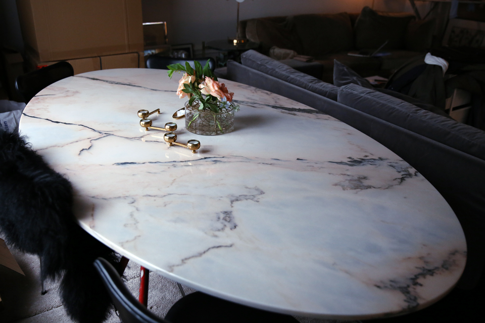 Matbord-marmor