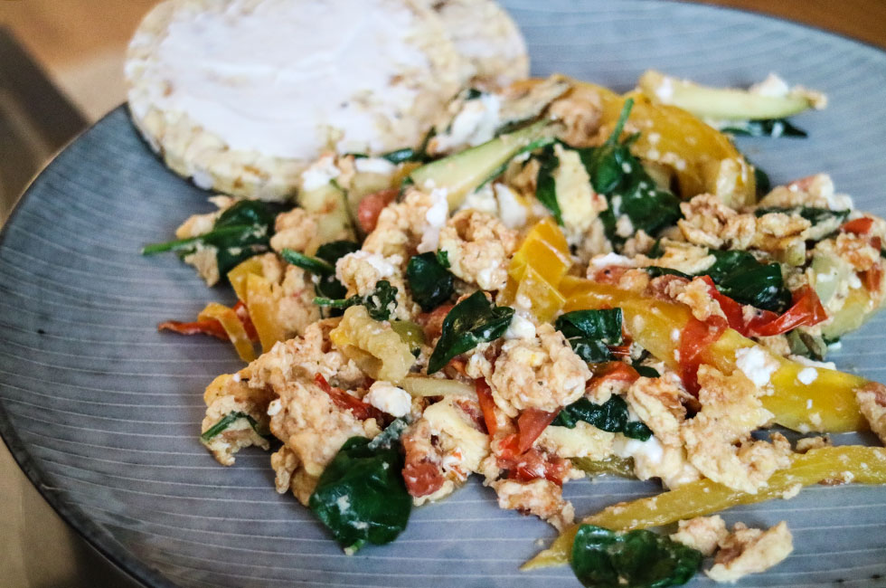 omelett-aggrora-halsosam-nyttig-lunch-vegetarisk-fetaost