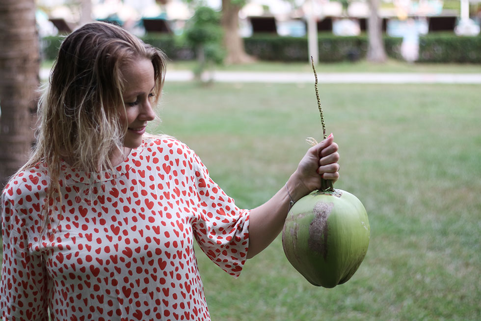 stine-goya-heart-dress-anja-forsnor-coconut