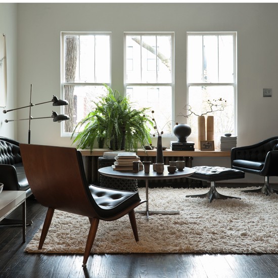 Buttoned-Leather-Living-Room-Livingetc-Housetohome